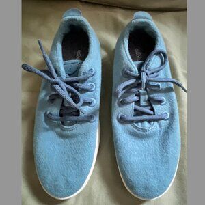 Allbirds Size 7 Wool Runner Tide Pool Blue